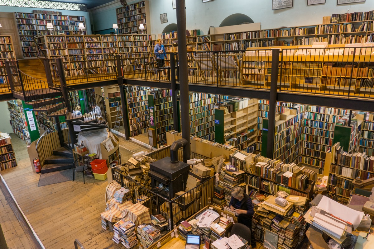 leakeys bookshop inverness scotland.jpg